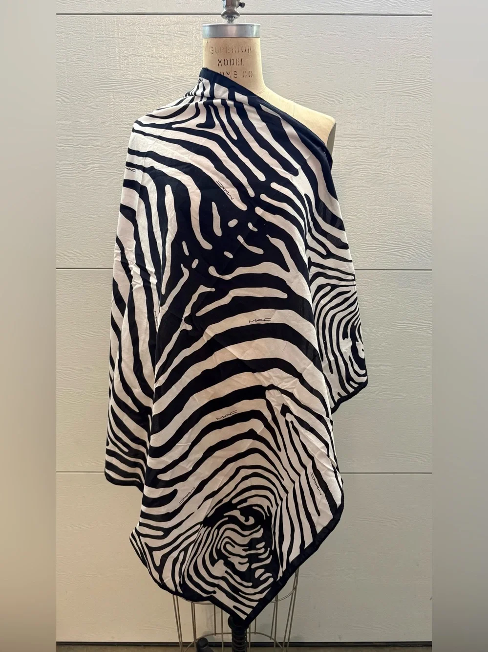 MAC Cosmetics VINTAGE late90’s-early 2000 Black & White Zebra Print Large Scarf